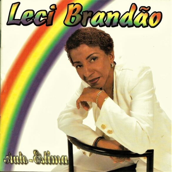 Leci Brandão